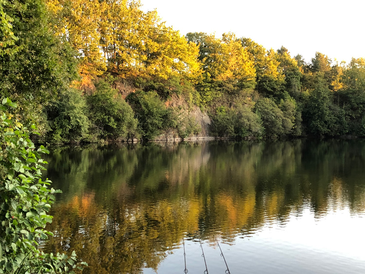 Quarry Bank Carp Fishery, France